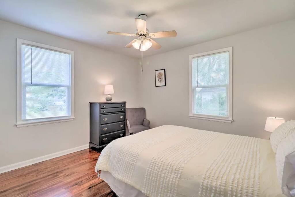 Pool Home Sleeps 6 With Large Fenced Yard Jacksonville Exterior photo