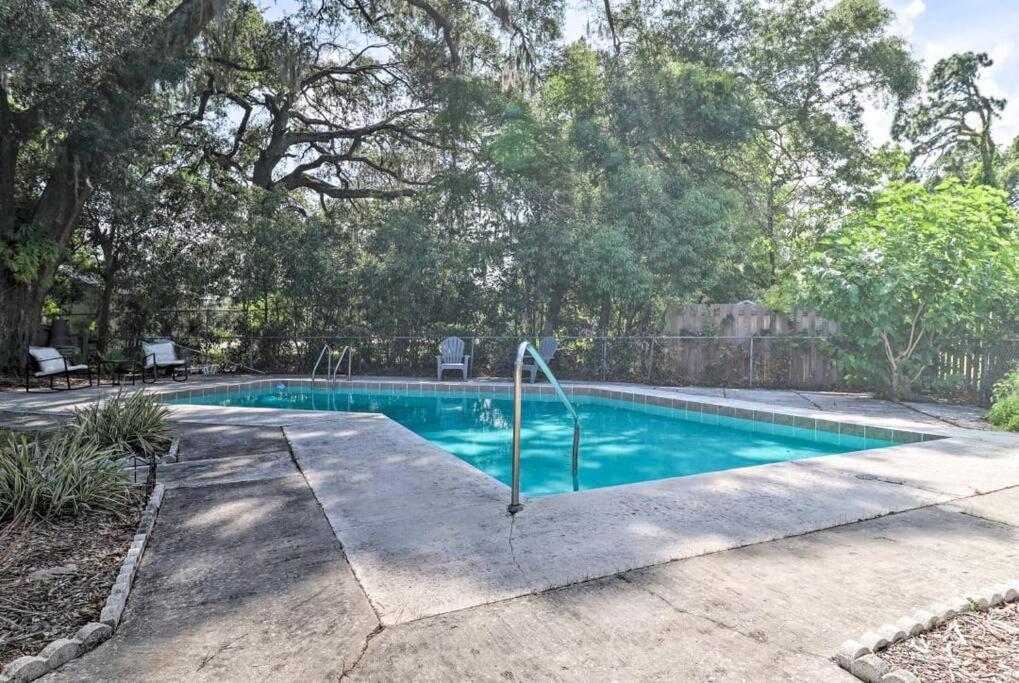 Pool Home Sleeps 6 With Large Fenced Yard Jacksonville Exterior photo